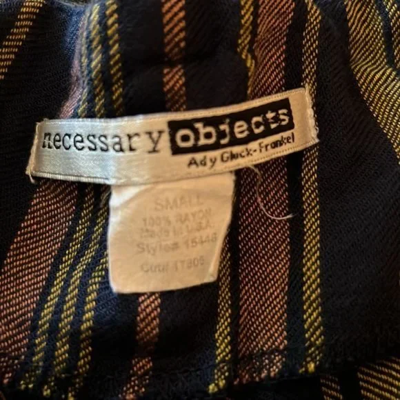 Bohemian Necessary Objects Pleated Shorts - Picture 2 of 2